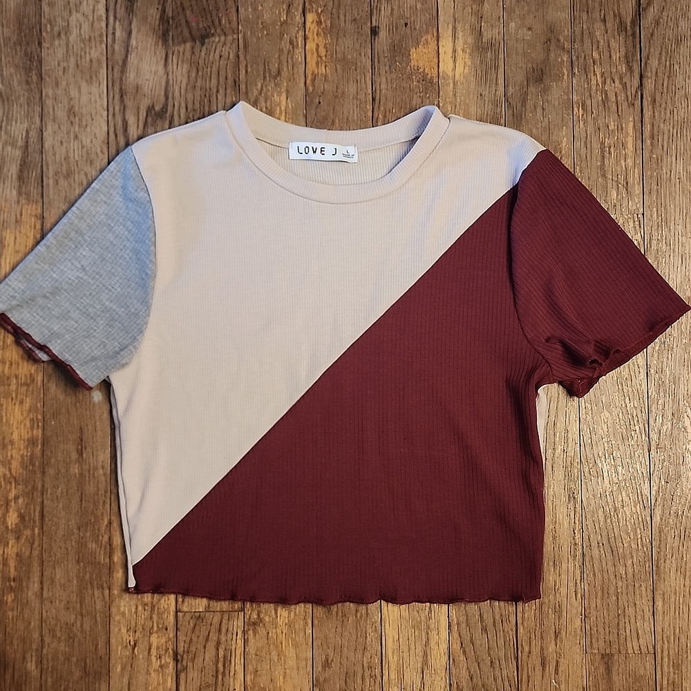 3 Tone Cream Burgundy Gray Ribbed Crop Top